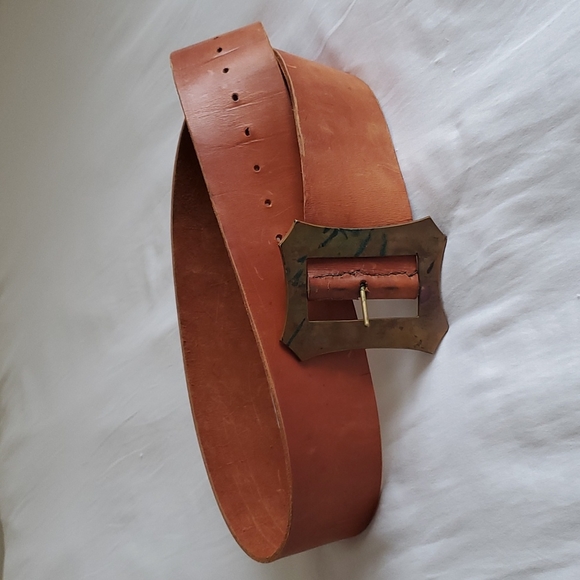 Vintage Accessories - Vintage Large Leather Belt With Copper Belt Buckle